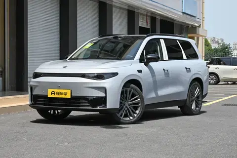 零跑C16大升级！15.18万起，5/6座任选，续航动力双飞跃