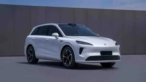 181km续航卖15万？华为“最便宜鸿蒙车”引争议！